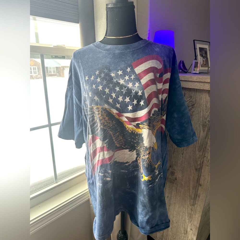 Vintage The Mountain American Flag T-Shirt L